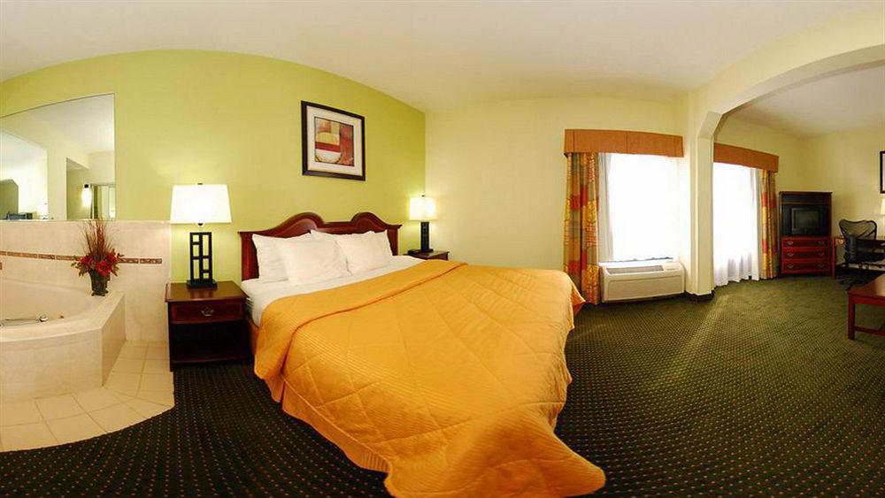 Comfort Inn & Suites Lake Norman Cornelius Exterior foto